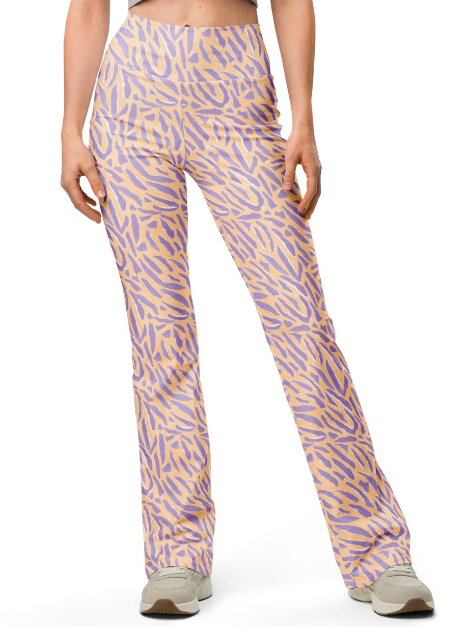 "Animal Stripe" Print Flare Leggings product image (1)