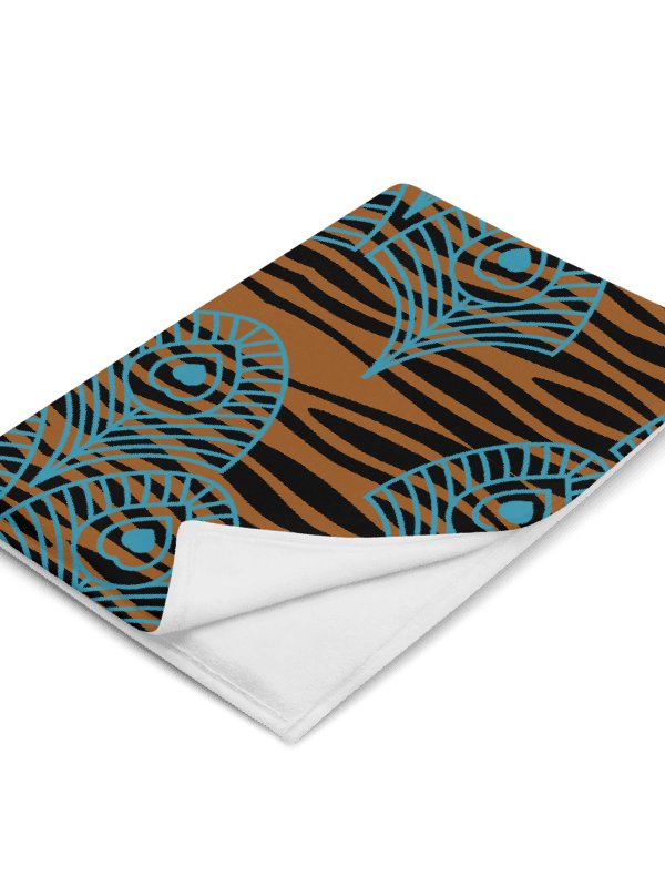 Brown Peacock Feathers Paradise Throw Blanket product image (7)