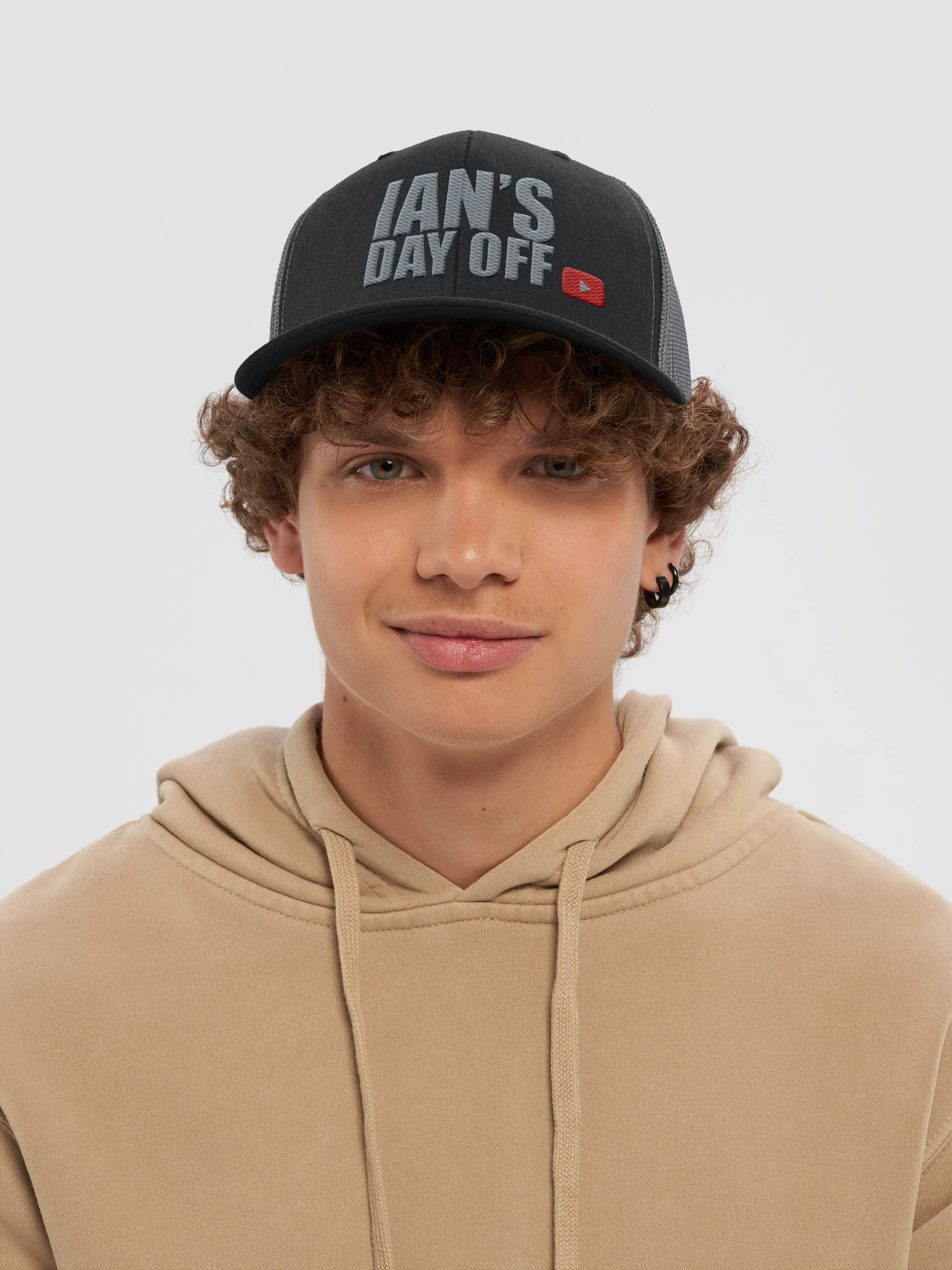 Ian's Day Off - Trucker Hat product image (5)