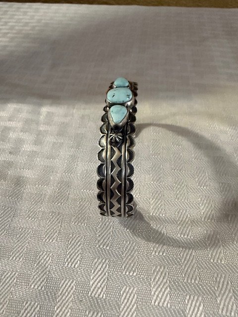 Artisan 3-Stone Dry Creek Turquoise Geometric Scalloped Cuff product image (2)