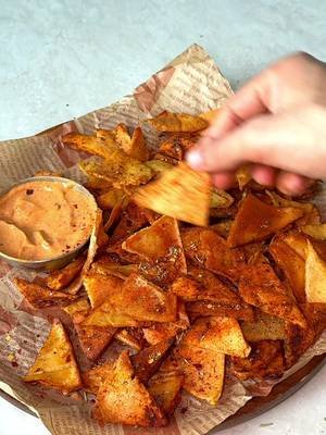 High Protein Chips 𝐅𝐔𝐋𝐋 𝐑𝐄𝐂𝐈𝐏𝐄 𝐎𝐍 𝐌𝐘 𝐁𝐋𝐎𝐆 𝐃𝐫𝐯𝐞𝐠𝐚𝐧𝐛𝐥𝐨𝐠 𝐝𝐨𝐭 𝐜𝐨𝐦 (𝐋𝐈𝐍𝐊 𝐈𝐍 𝐌𝐘 𝐁𝐈𝐎)  #highprotein #highproteinsnack #snack #chips #vegan