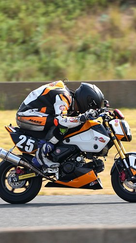 @hikariokubo78 vs number 41 at #タカス8耐 🔥

#teamétoile25 #チームエトワール25