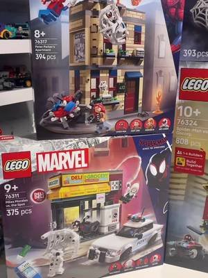 What size is inside the @Brick Borrow UK box? #lego #spiderman #brickborrow 