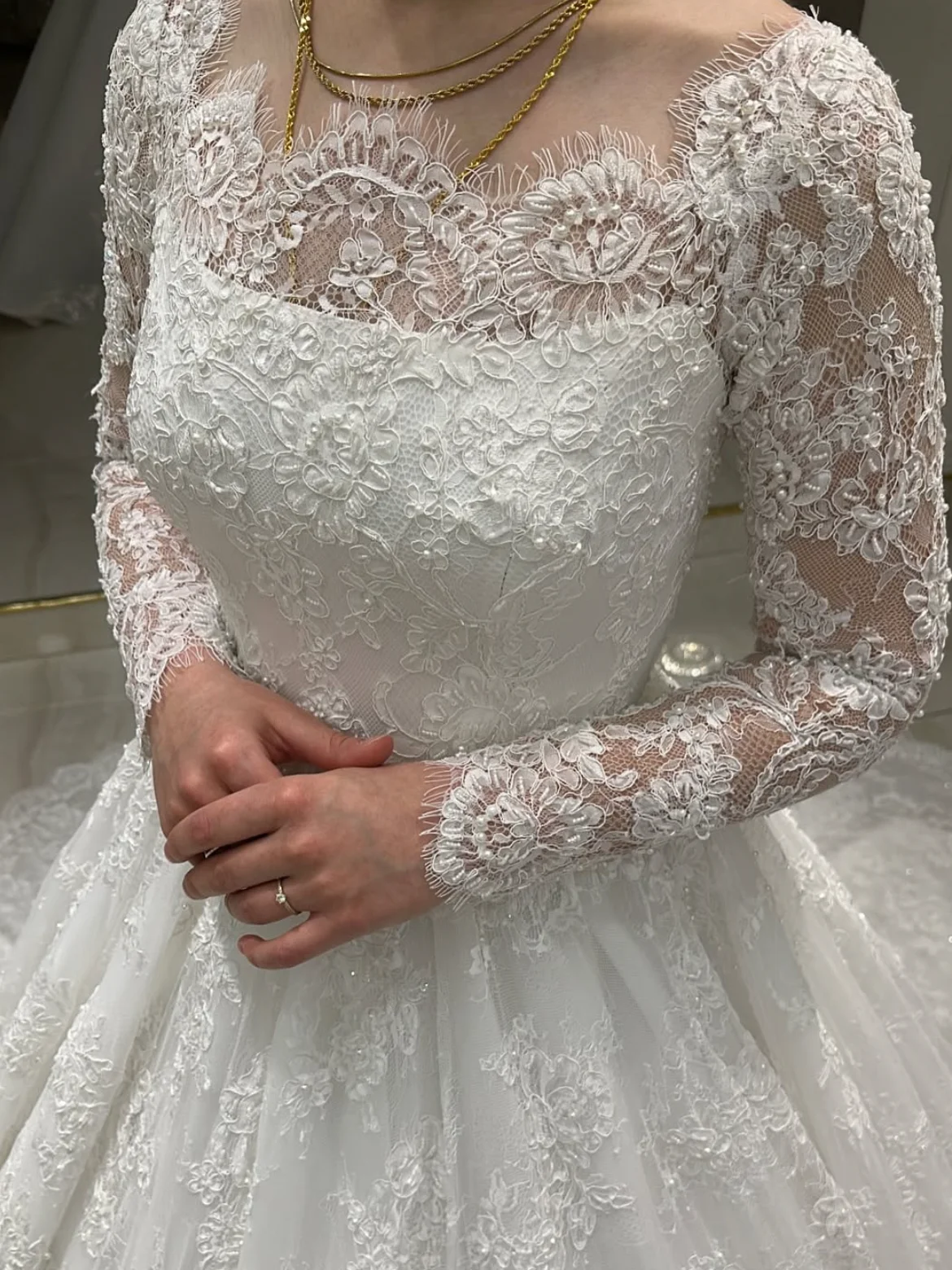 Wedding dress product image (2)