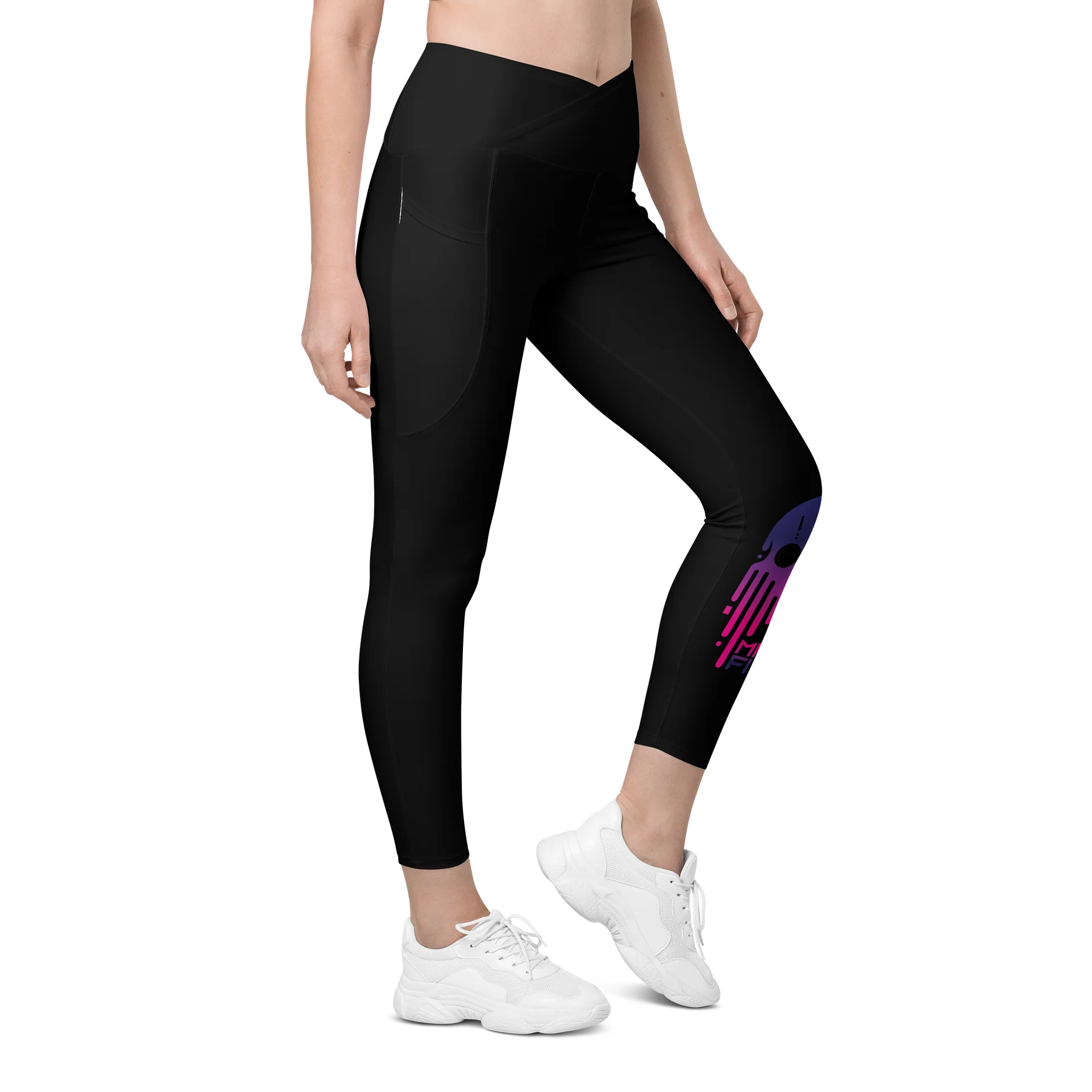 Women's Crossover Misfit Leggings product image (4)