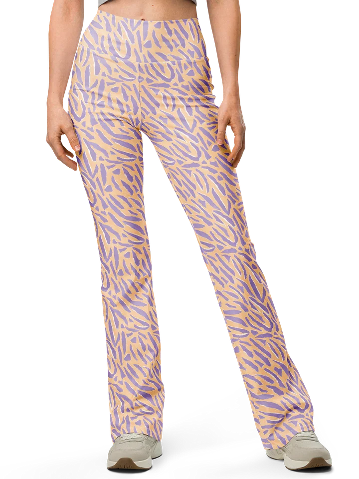 "Animal Stripe" Print Flare Leggings product image (1)