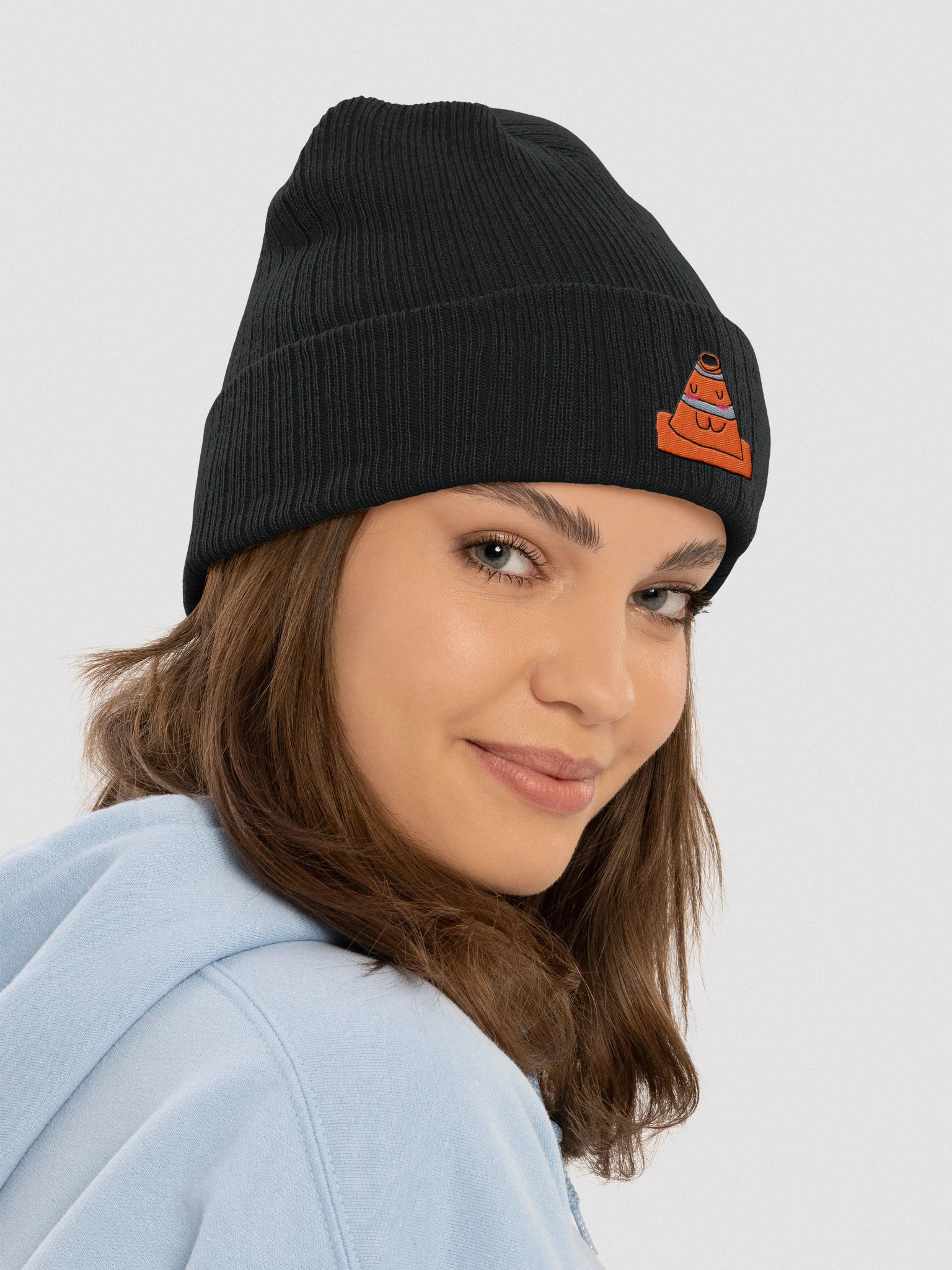 uwu cone beanie product image (35)