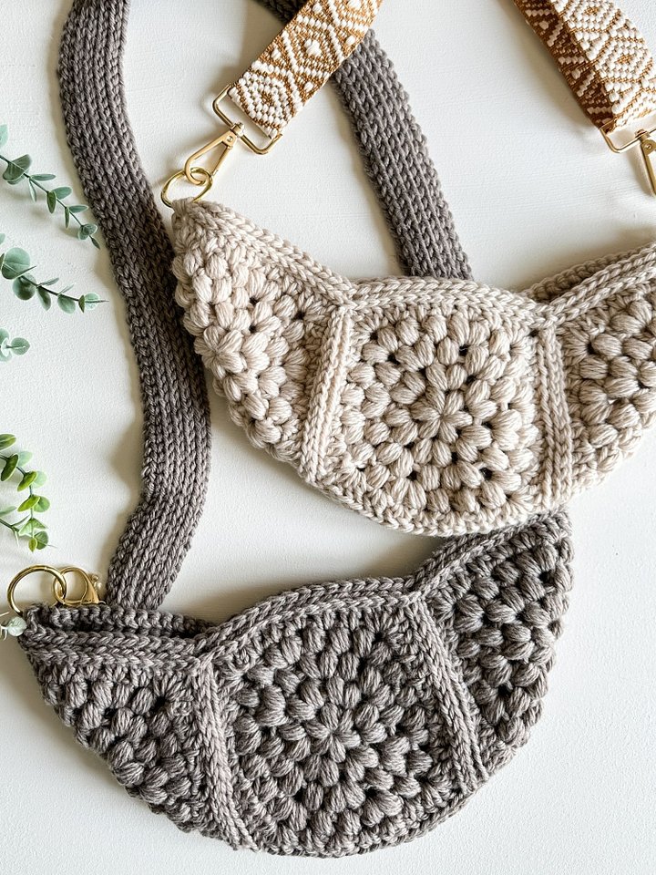Granny Style Crossbody Bag Crochet Pattern product image (1)