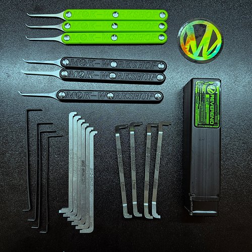 New picks from @multipick.international and @mokworkshop #lockpick #lockpicks #lockpicking #locksport