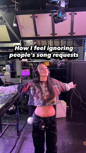 I love an appreciate everyone who comes to my sets but I’m not that type of DJ ❤️🥲