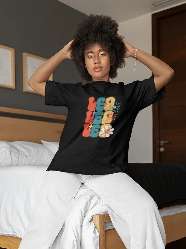 Leo Groovy T-Shirt product image (1)