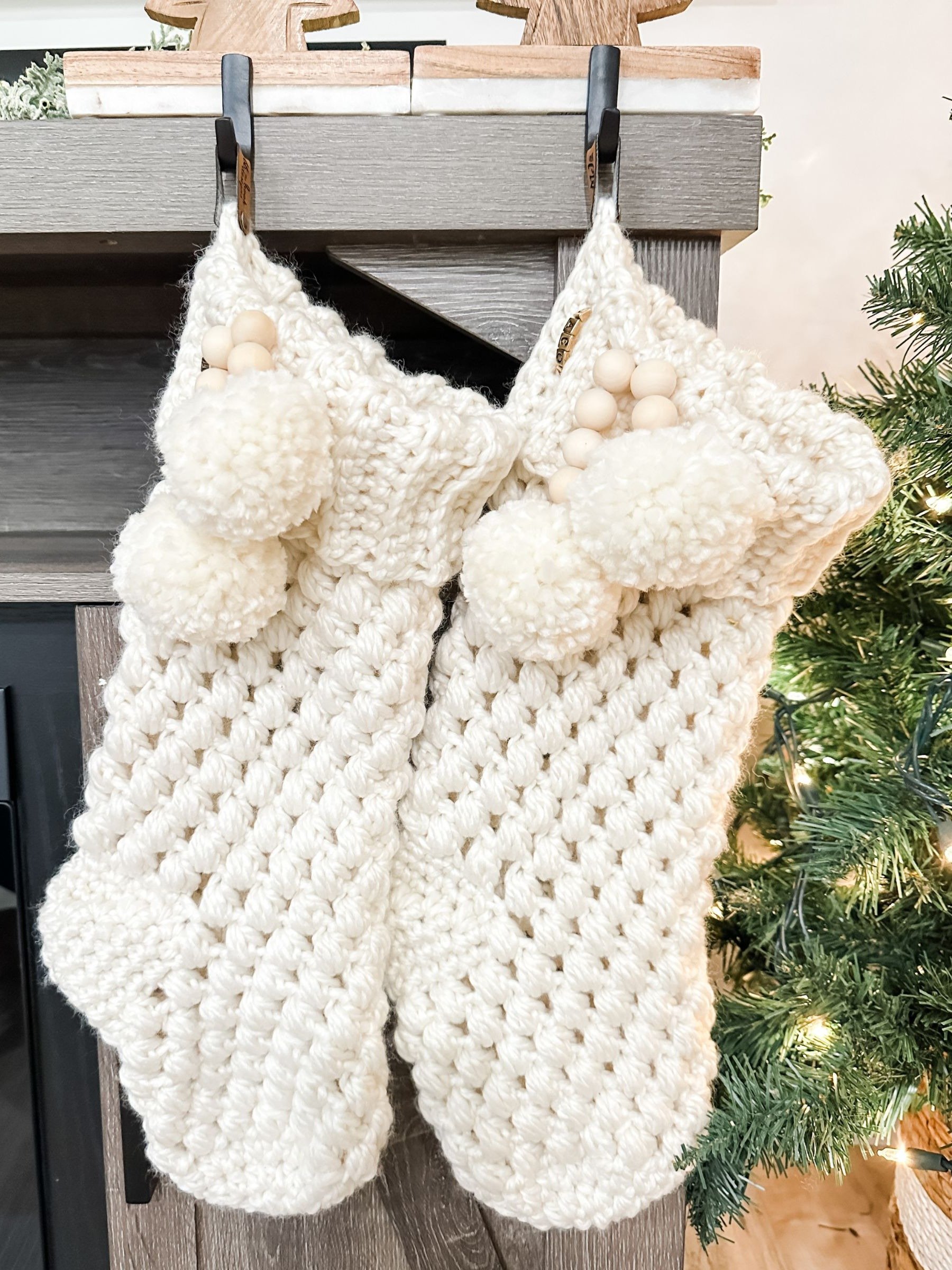 Bulky & Quick Puff Stitch Stocking Crochet Pattern product image (7)