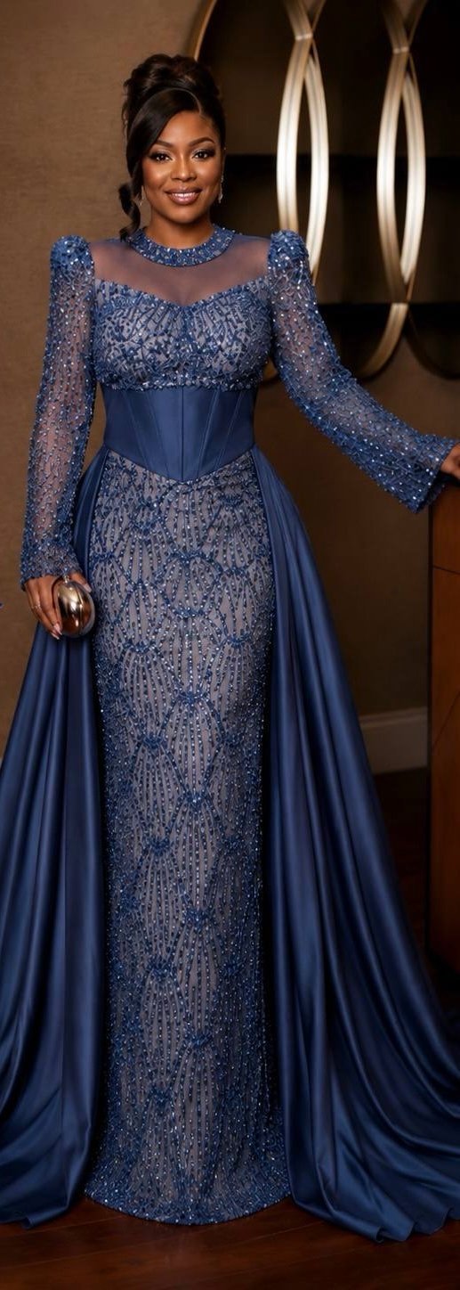 Luxury dress product image (3)