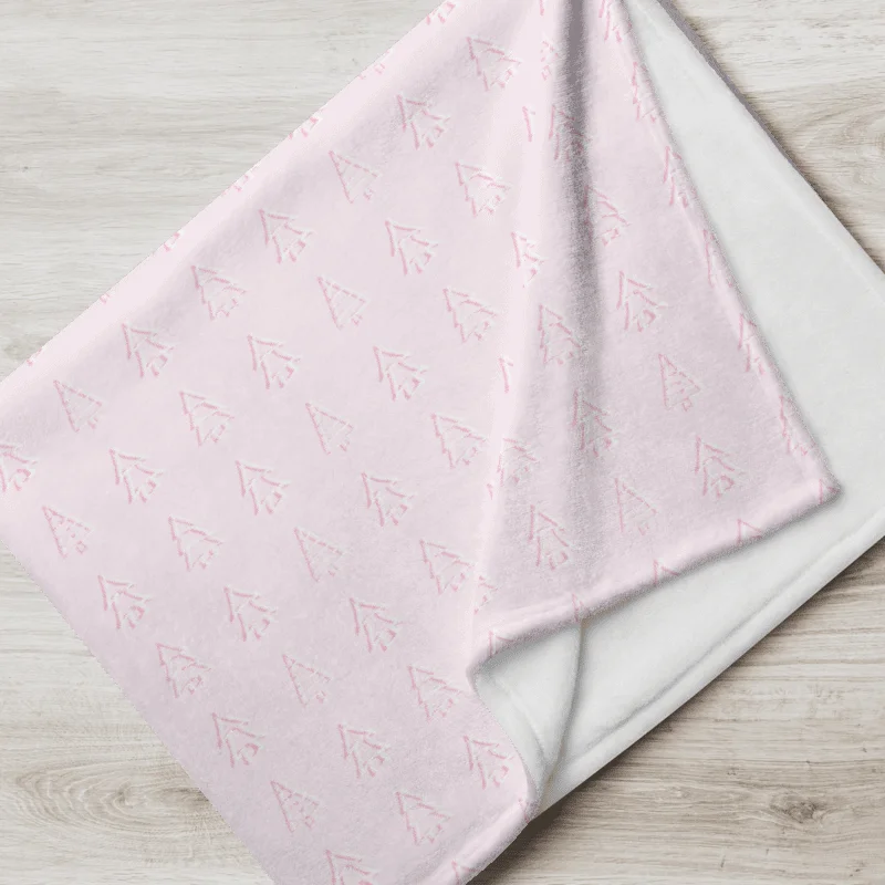 Plush Pink Christmas Tree Throw Blanket product image (3)