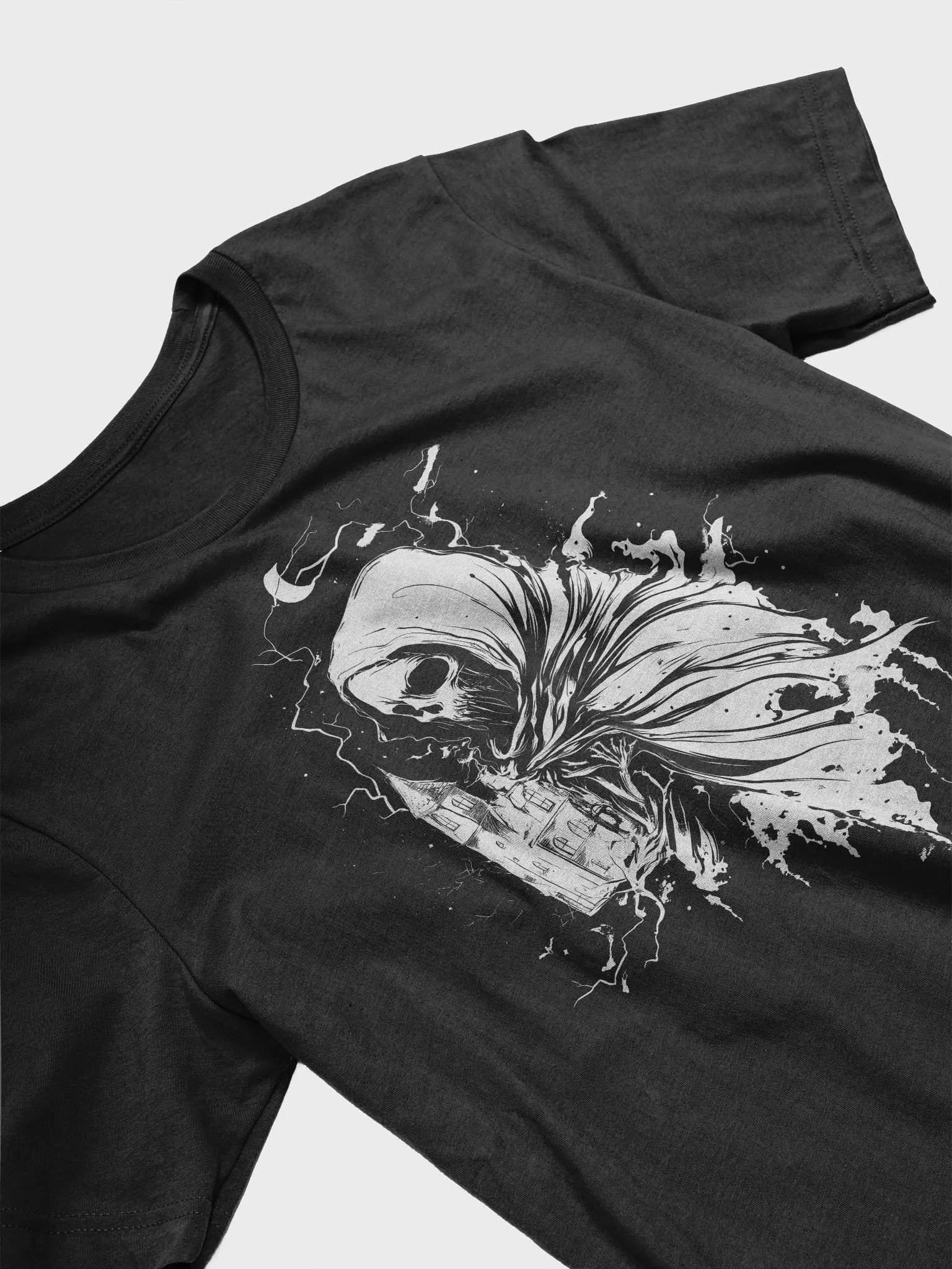 Haunting Cloaked Wanderer product image (3)