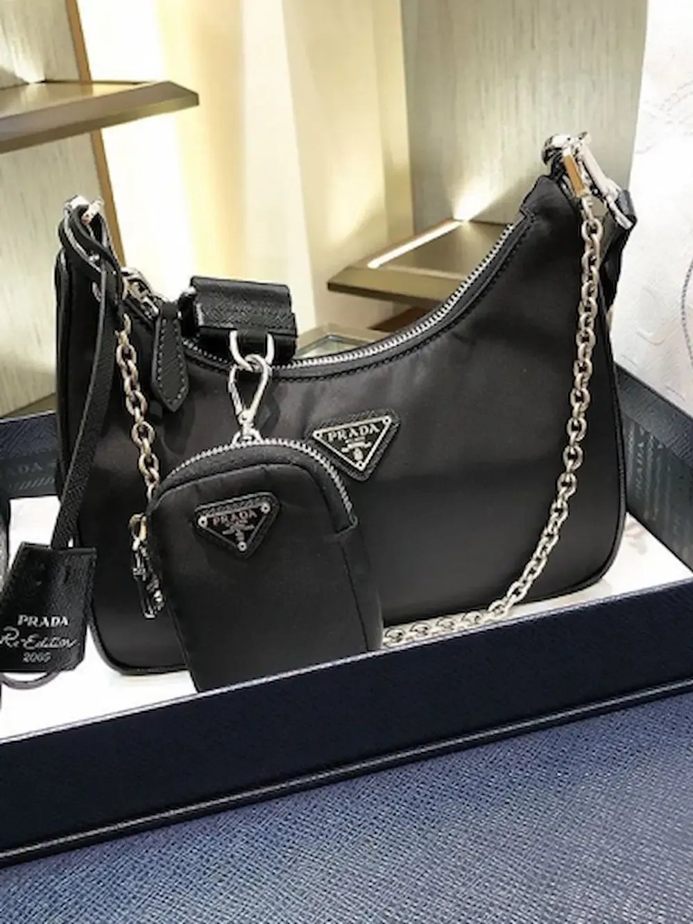 PRADA حقيبة نسائية برادا هاي كوالتي مصنوعة من قماش product image (5)