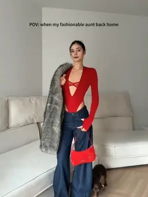 https://jns-cloths.creator-spring.com