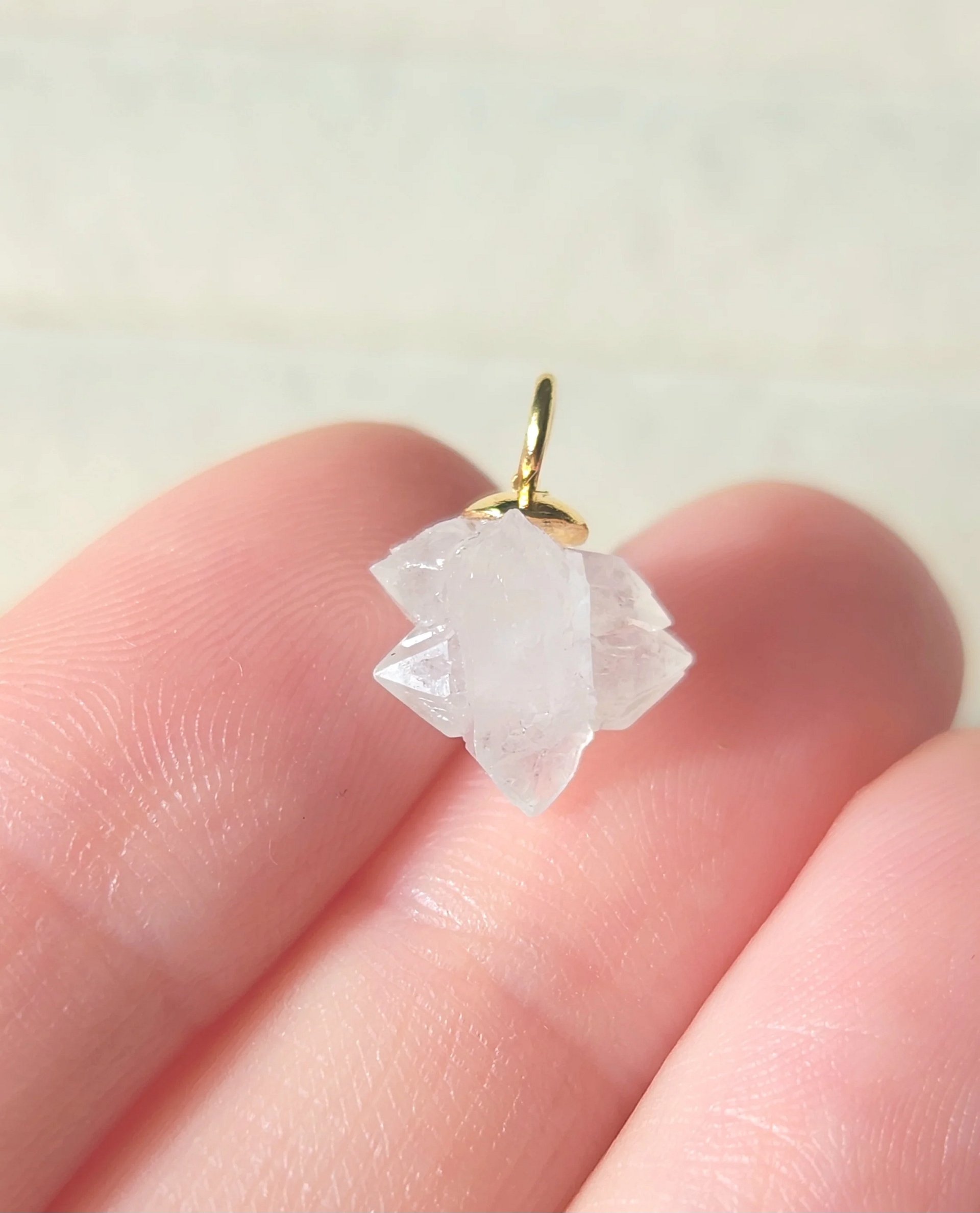 Quartz cluster charm product image (4)