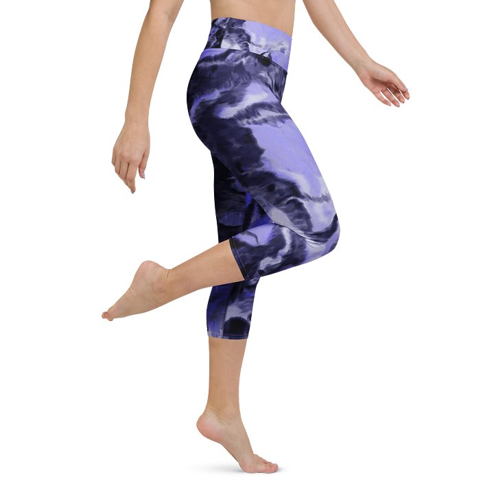 Purple Fluid Art Capri Leggings product image (1)