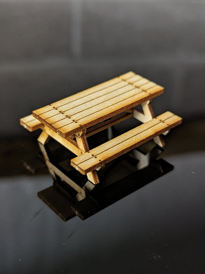 O Scale Picnic Tables Kit - 7 pack product image (1)