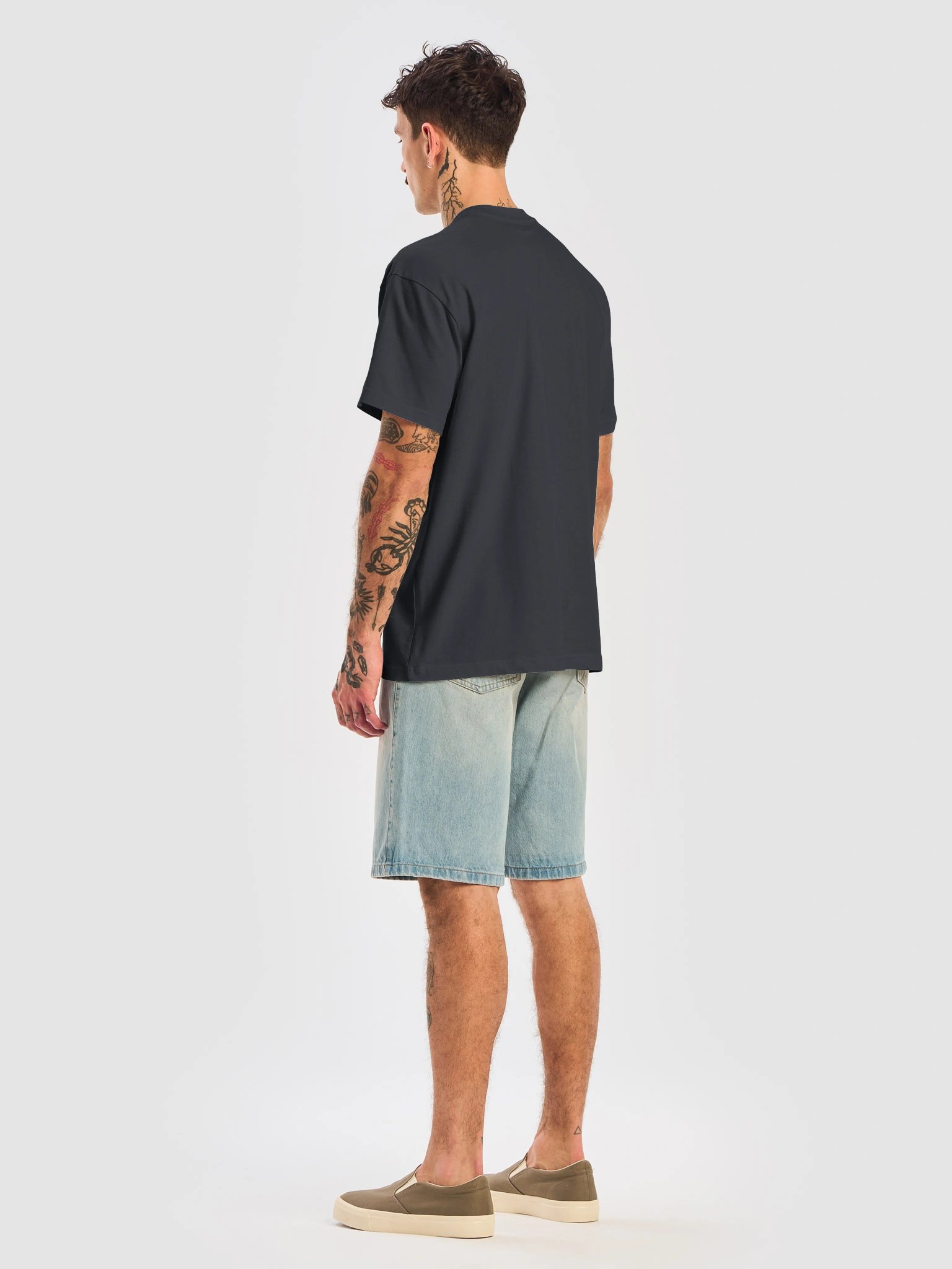 "I AM" Box T-shirt product image (8)