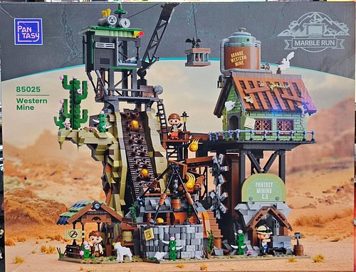 I was incredibly lucky to be sent this Pantasy - Western Mine set to review live on stream!  Complete with a fully functional...