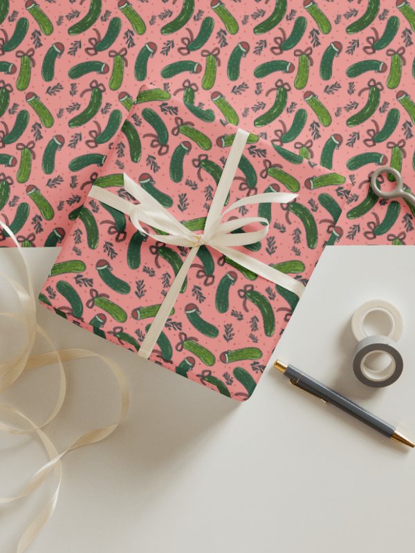 Funny Christmas Pickles Pattern Wrapping Paper Multicolour, 3 Pack product image (3)