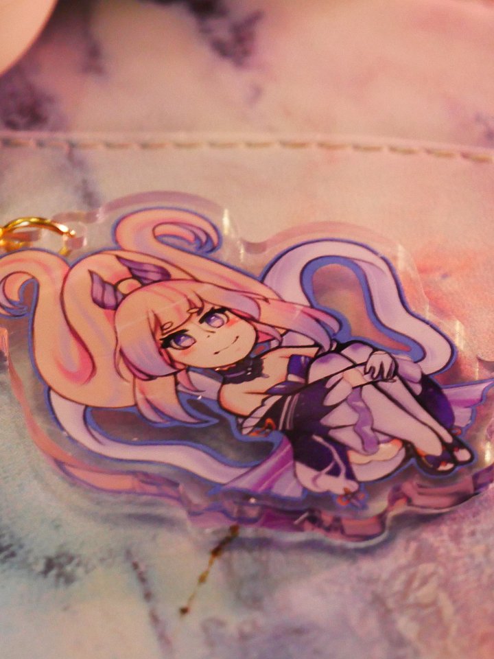 Kokomi Keychain and goodies product image (1)