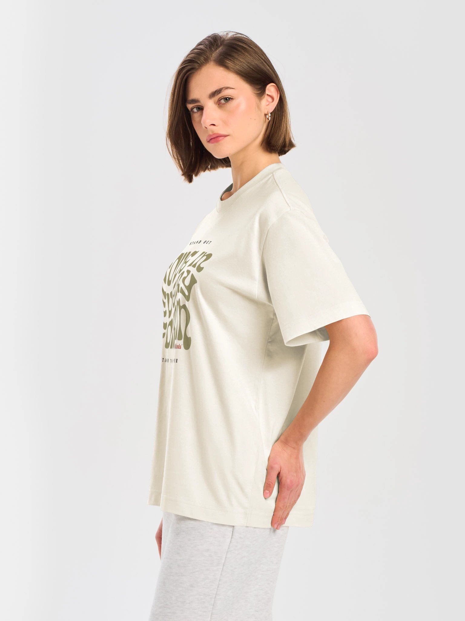 the 'love in every form' tee | light product image (5)