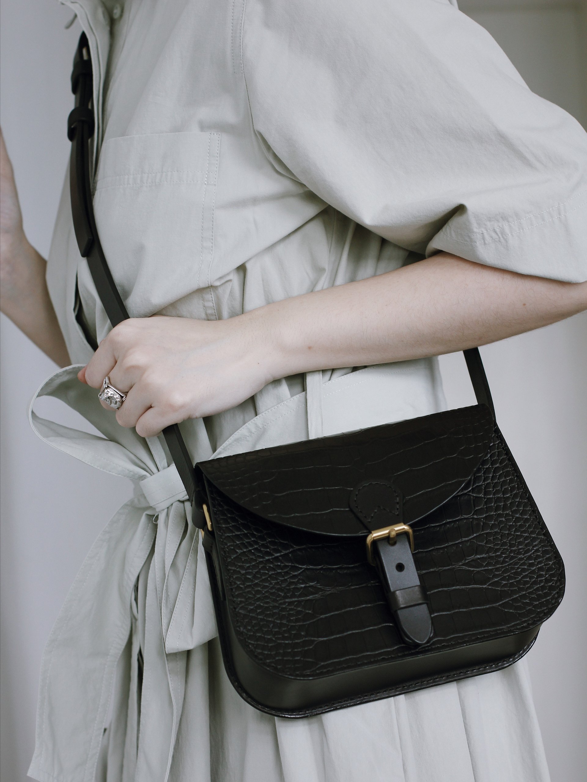 Black Croc Embossed Leather Saddle Bag – Small product image (7)