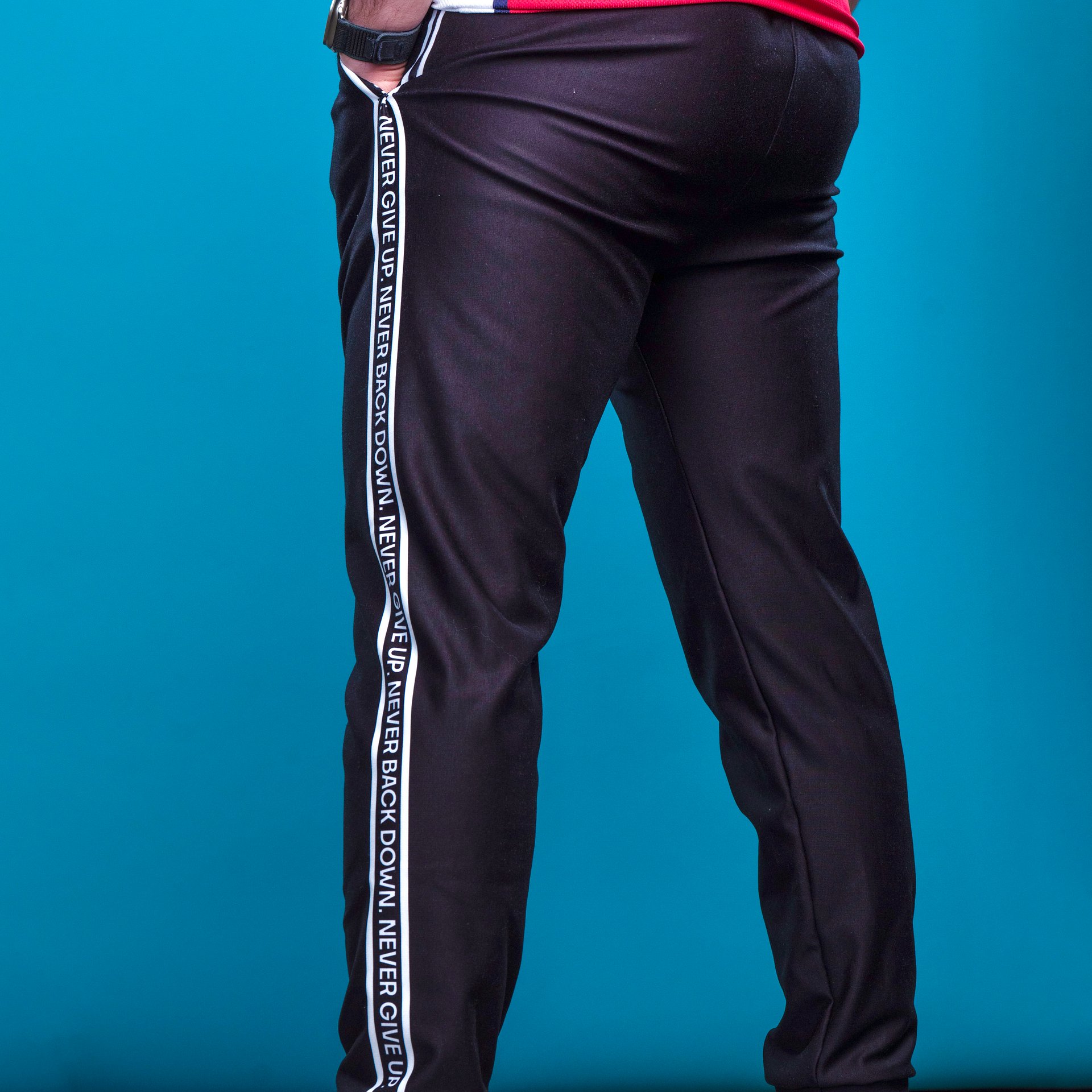 Joggers product image (2)