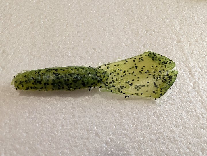 Torpedo craw 3.5" moss green product image (1)
