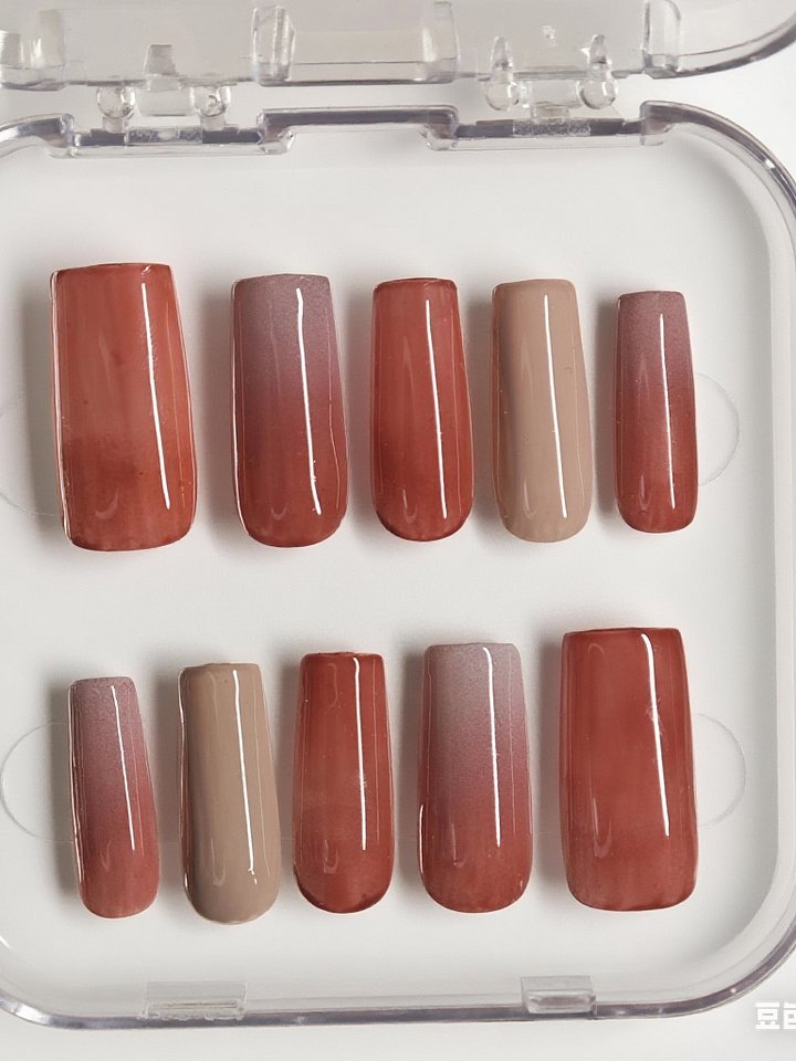 Red Elegance product image (2)