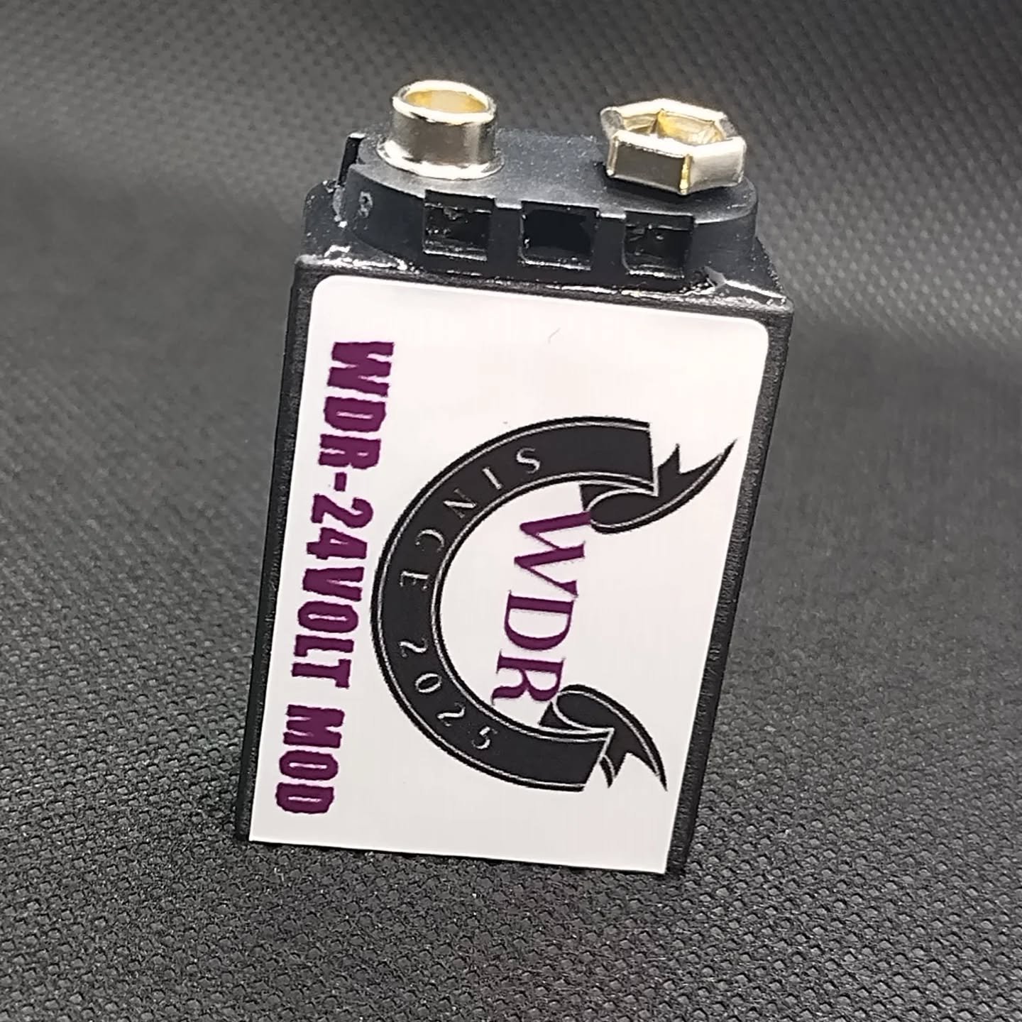 WDR-24Volt-Mod Active Guitar/Bass Booster For EMG & Fluence (Batteries Included) product image (6)