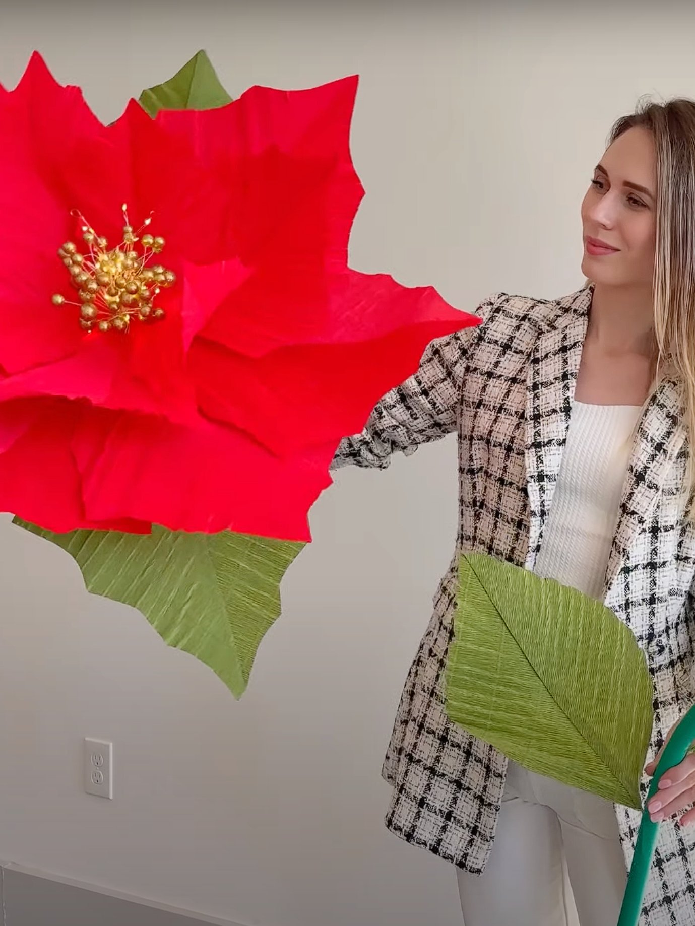 DIY Giant Paper Poinsettia: Templates from Video Tutorial & Materials Checklist product image (10)