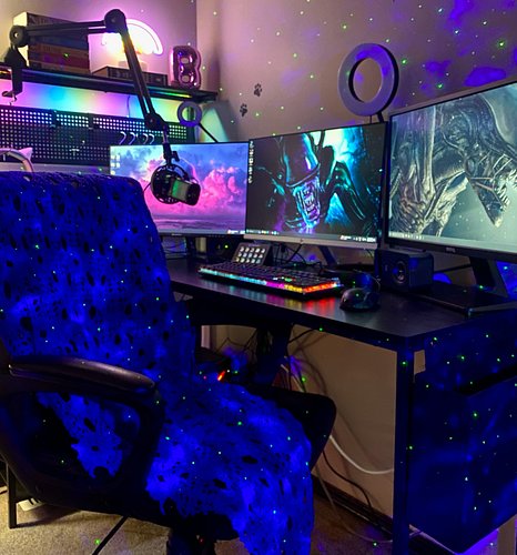 My new desk. 🥹🫶 Ty @bakeface_ttv 🥰 and thank you chat for persevering on stream today! All in all around 3 hours to disassemb...