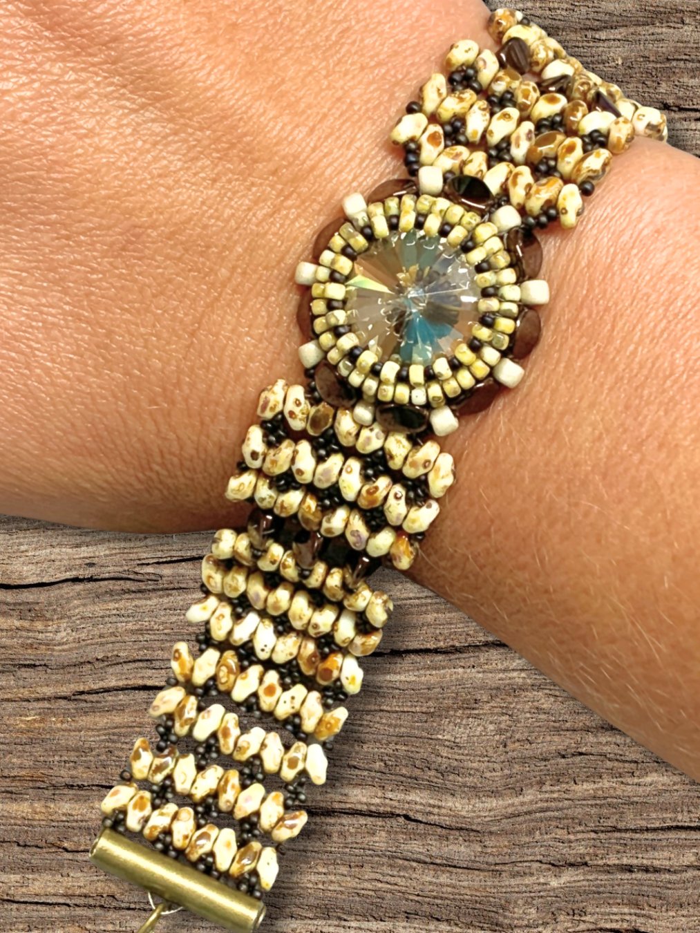 Spellbound Crystal Bracelet - Bronze product image (4)