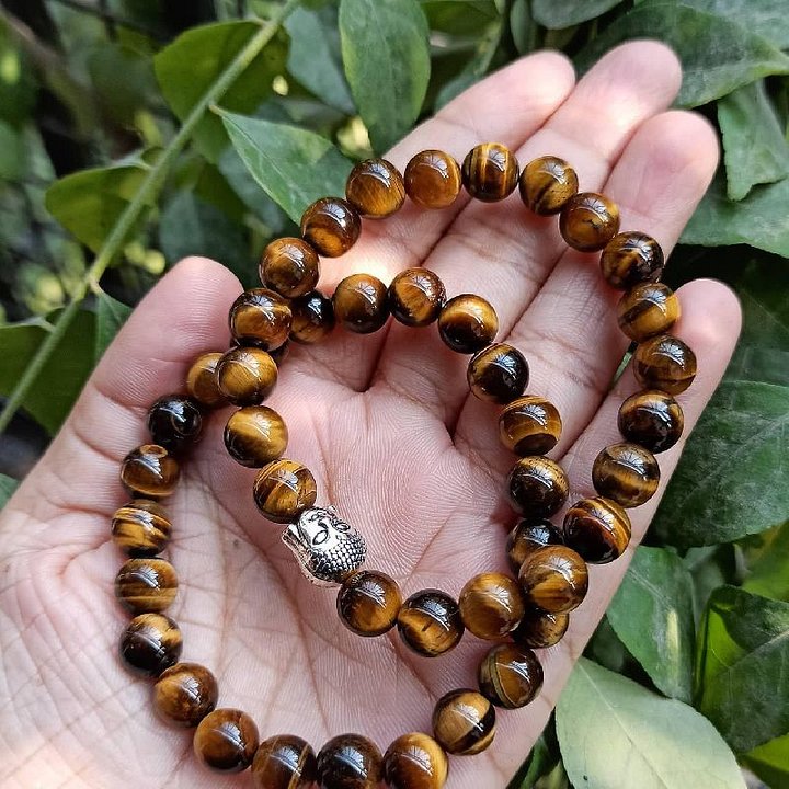 Tiger eye bracelet product image (1)