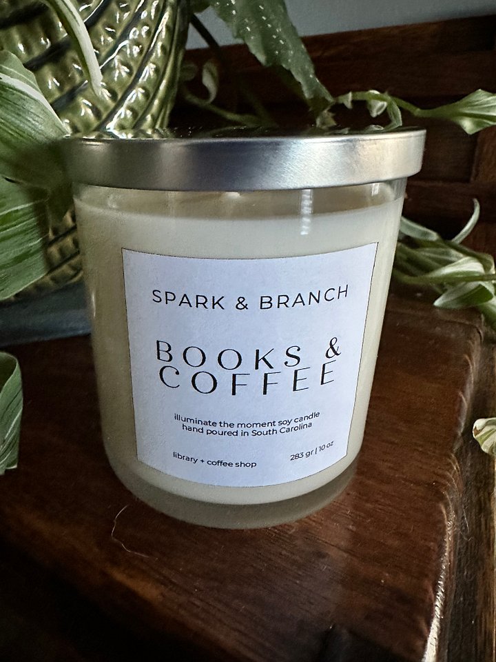 ☕📚 Books & Coffee Book Lover Candle product image (1)
