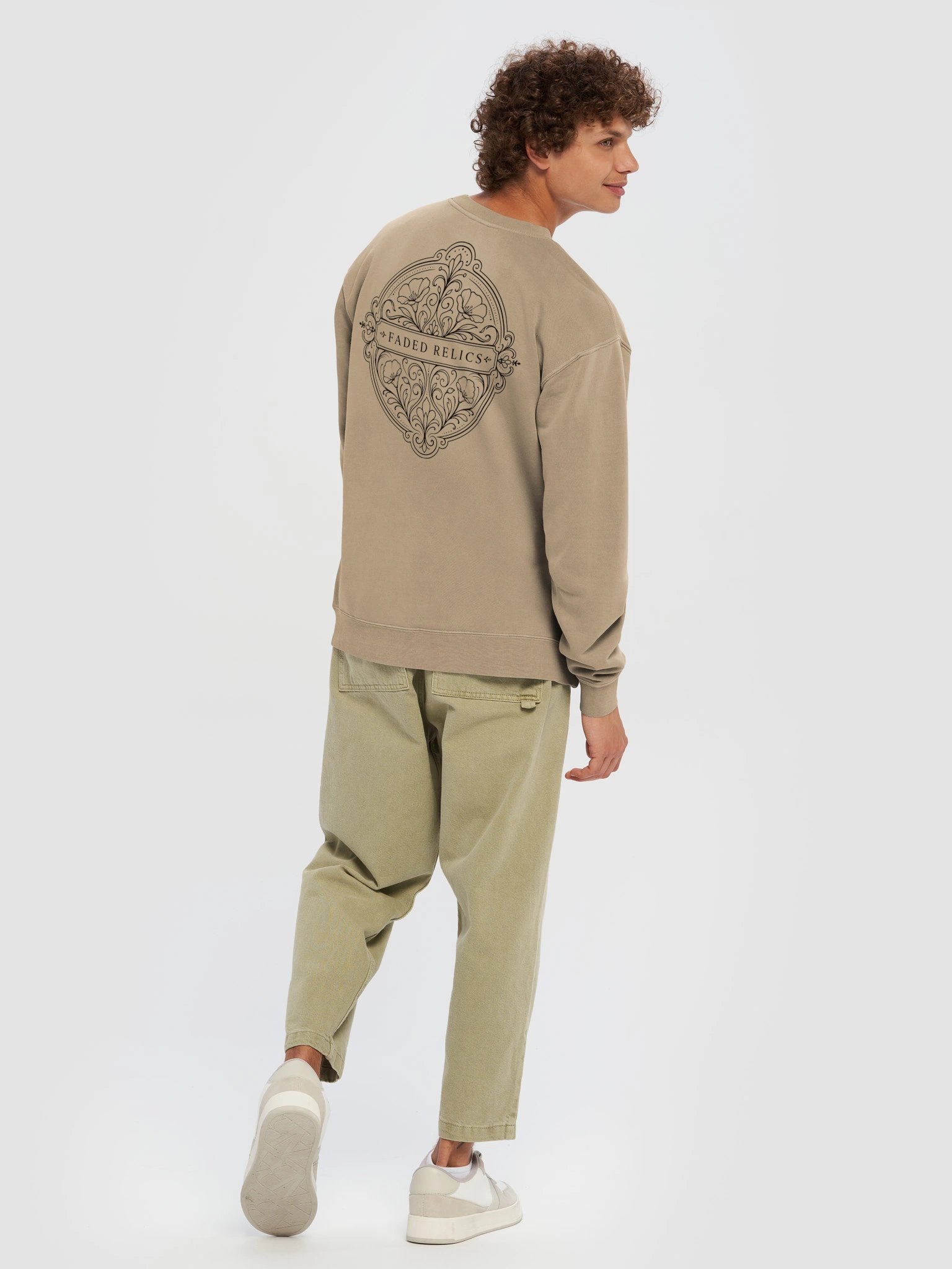 F.R. EVerbloom Sweatshirt product image (48)
