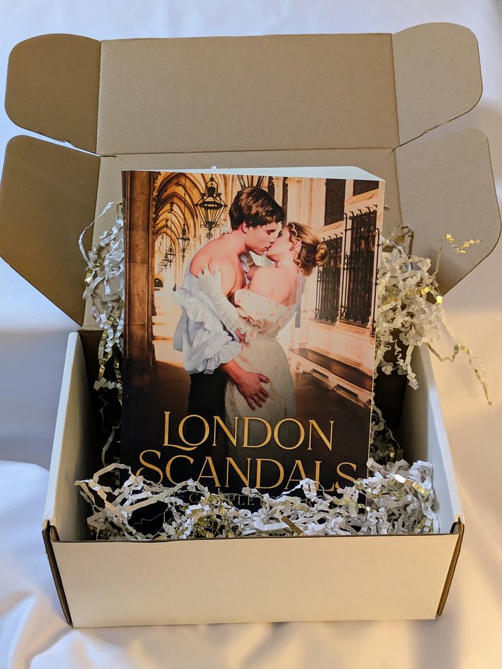 London Scandals: The Complete Box Set Paperback product image (1)
