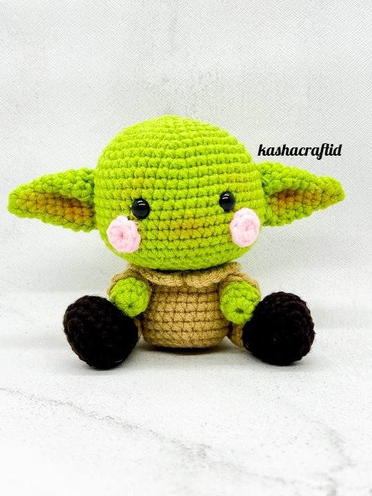 Baby Green Alien Sage Amigurumi Crochet Pattern product image (1)