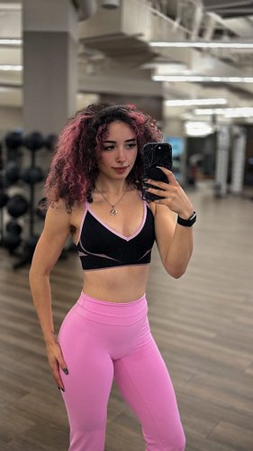 lock in with me and 3k+ girls in my FREE accountability group 💪 comment “JOIN” and i’ll send you the link 💪🩷 #fitnessjourney ...