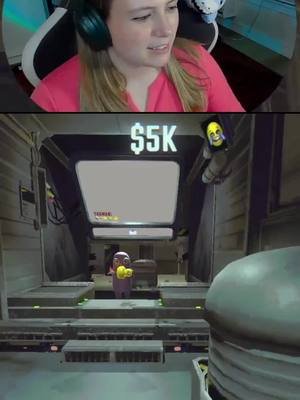 What does rubber ducky do? | #2cheesenips on #Twitch #REPO #funny #rubberducky #gamefail #streaming #livestream