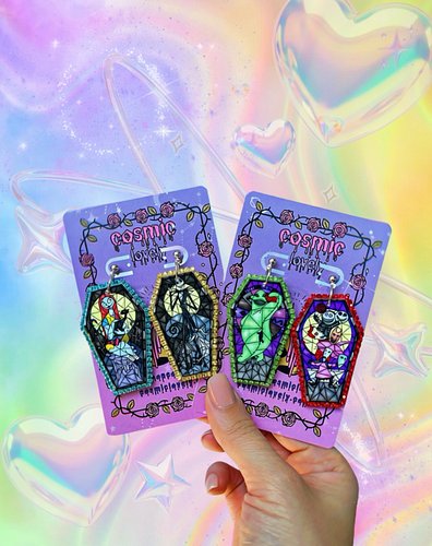 Nightmare before Christmas coffins are back! 💀🎃💀🎃

[summerween, Halloween everyday, Lisa Frank inspired, ghost horror movies,...