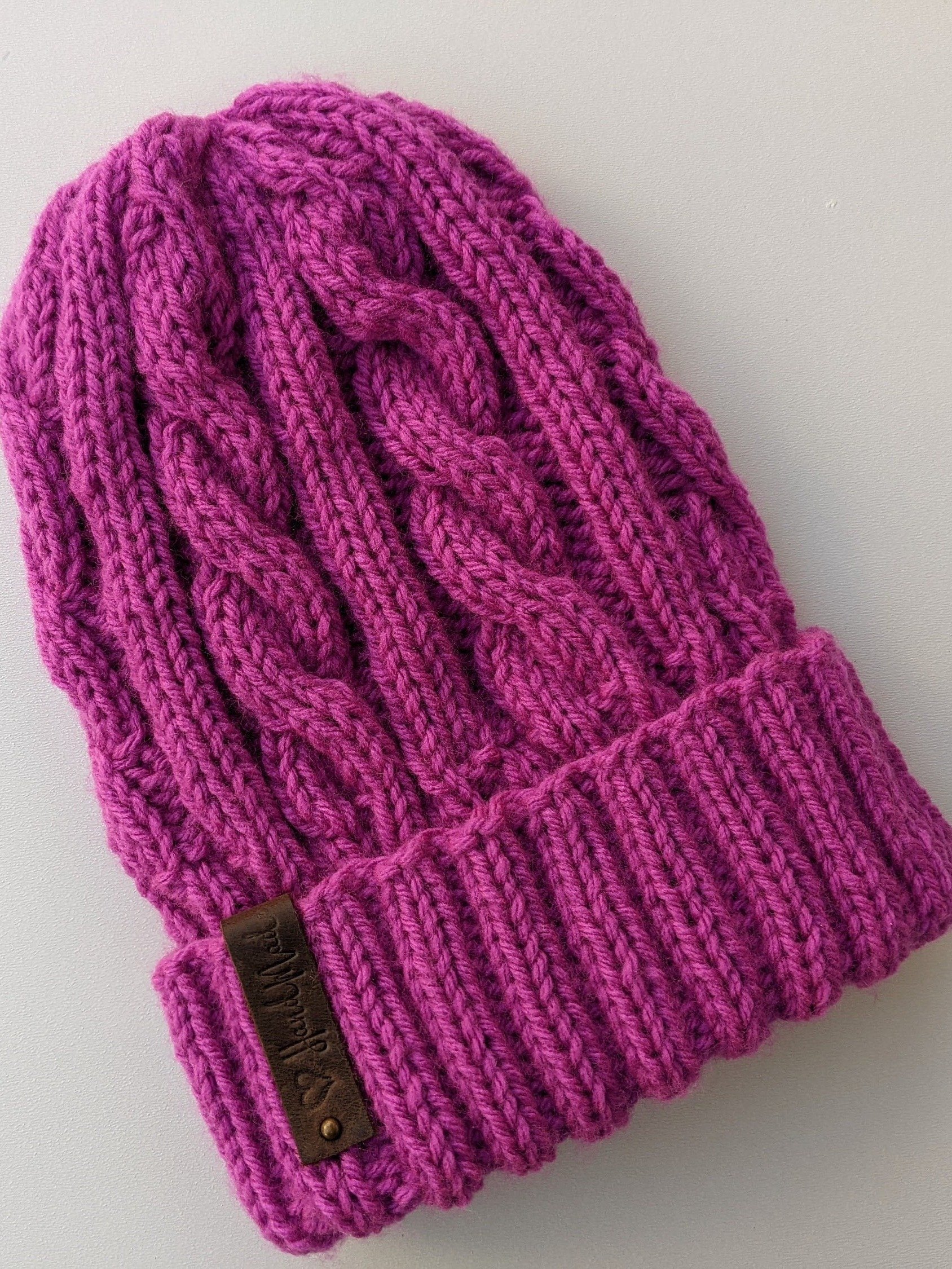 Worsted-Weight Yarn Crème Brûlée Cable Hat Knitting Pattern product image (4)