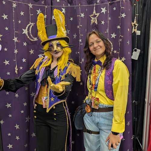 I'm late, but here is Saturday's photo dump from @phoenixfanfusion ! What a phenomenal time it was! I'm so grateful to have b...