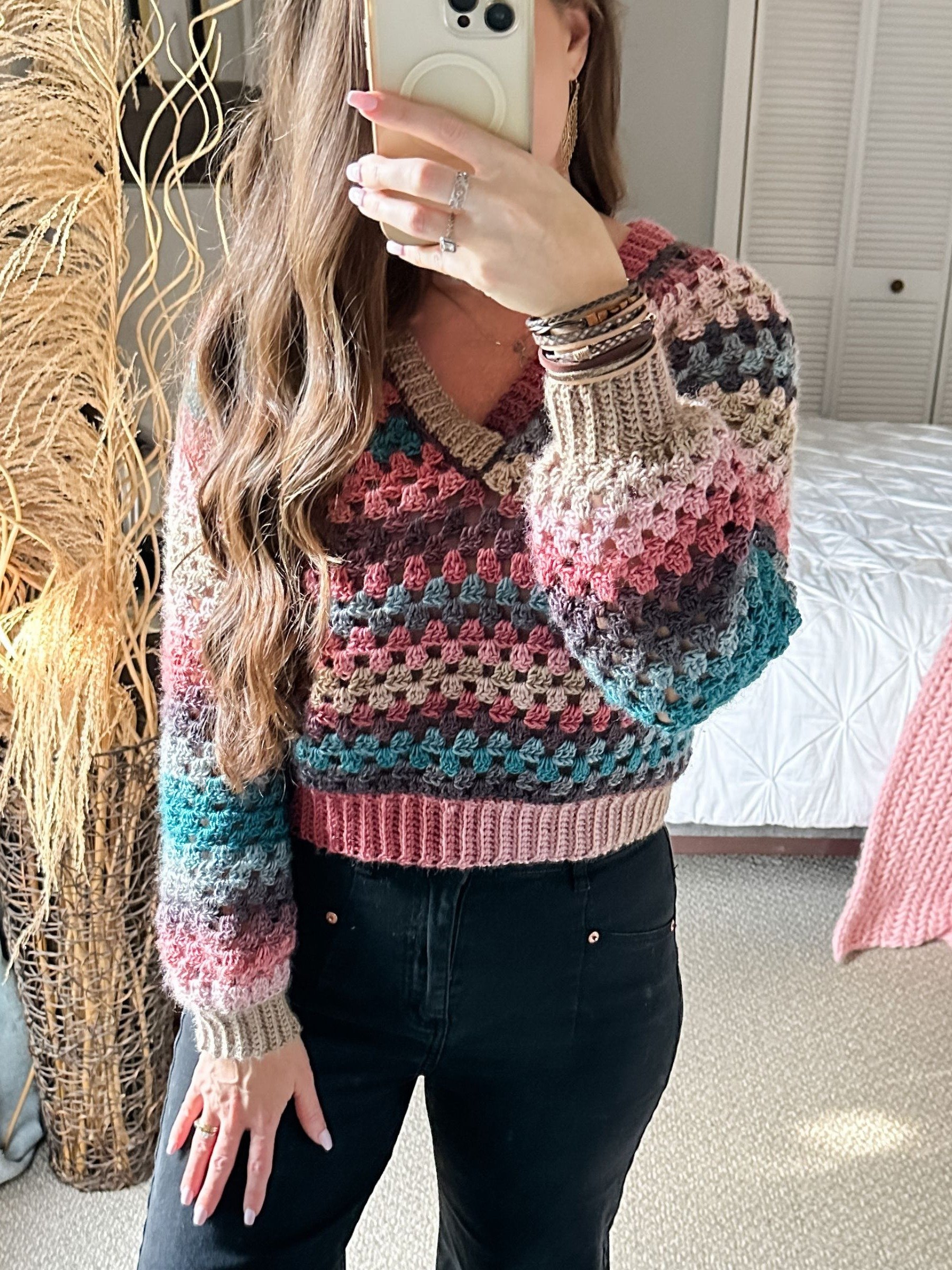 Granny Pop V-Neck Sweater Crochet Pattern product image (7)