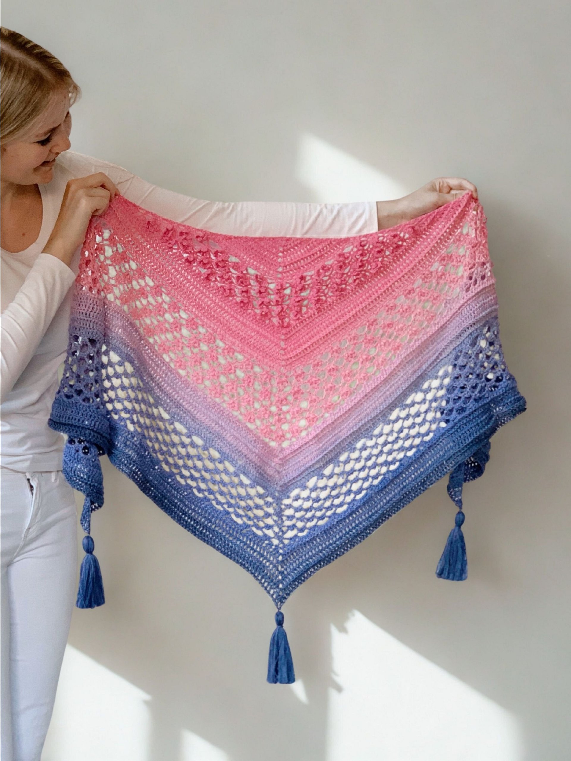 Vela Flower Shawl product image (4)