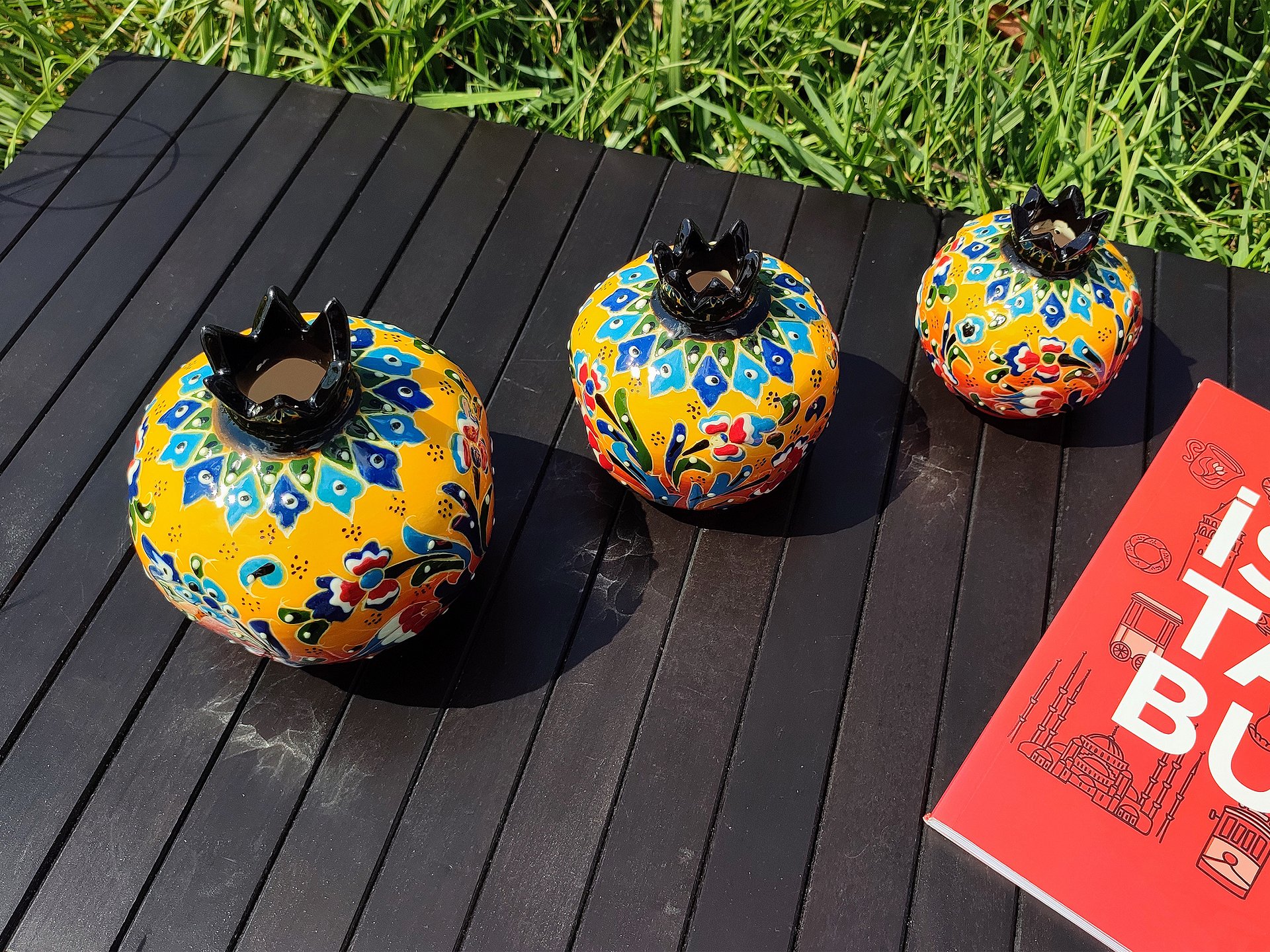 Infuse Your Home with the Vibrancy of Turkish Art – Ceramic Pomegranate Set — handmade pottery, handmade ceramic, home decor, handmade gift product image (6)